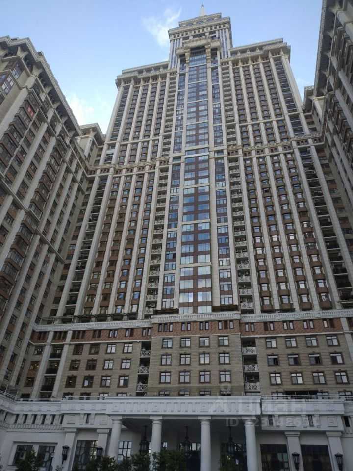1-комнатная квартира, 115 м²