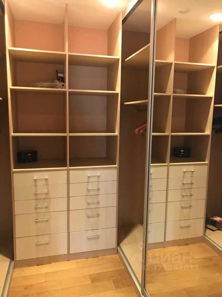 4-комнатная квартира, 219 м² — фотография 3