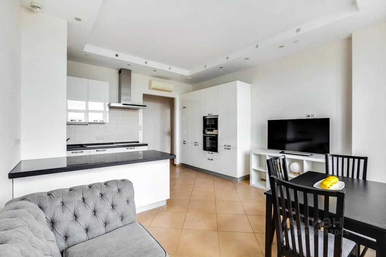 3-комнатная квартира, 120 м² — фотография 3