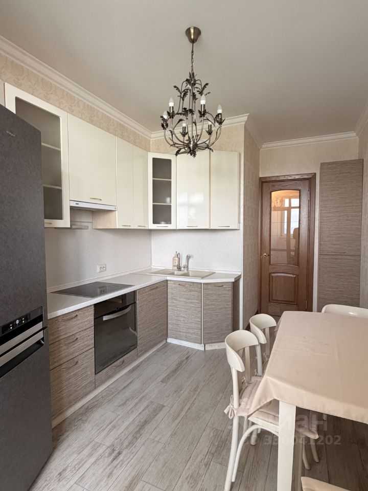2-комнатная квартира, 57 м² — фотография 2