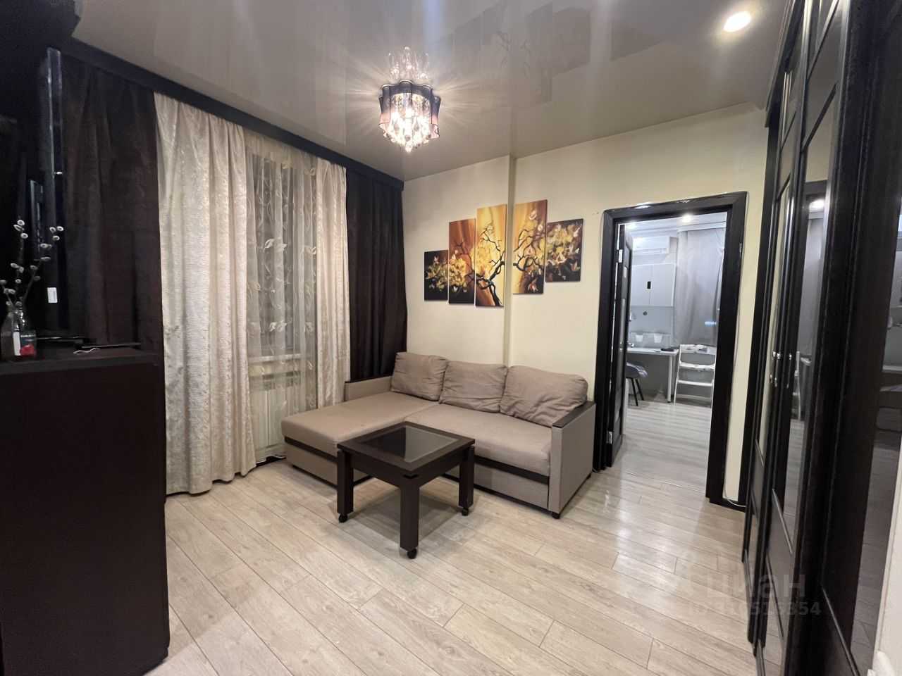 2-комнатная квартира, 55,8 м² — фотография 2