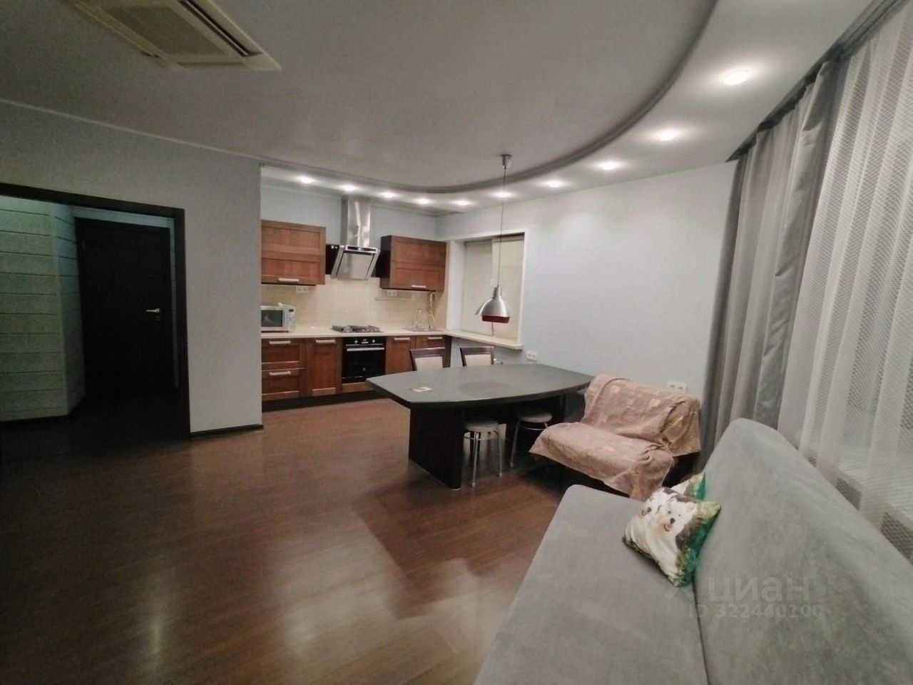1-комнатная квартира, 76 м²