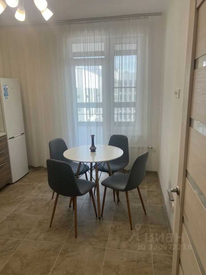 2-комнатная квартира, 60 м² — фотография 2