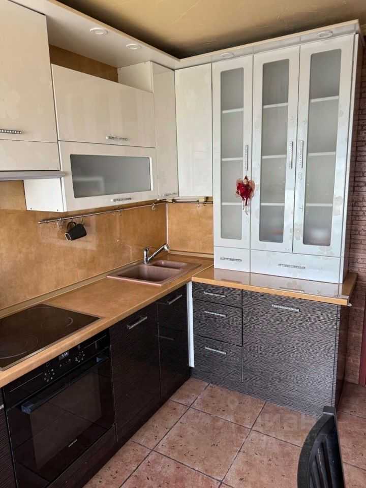 2-комнатная квартира, 55 м² — фотография 3