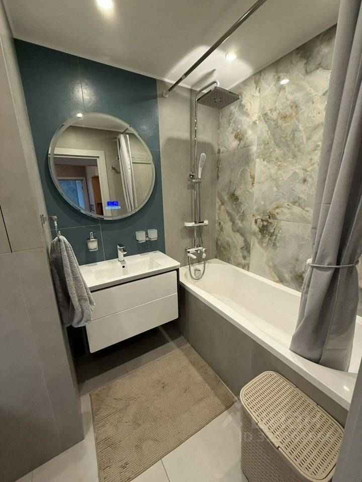 2-комнатная квартира, 55 м² — фотография 3