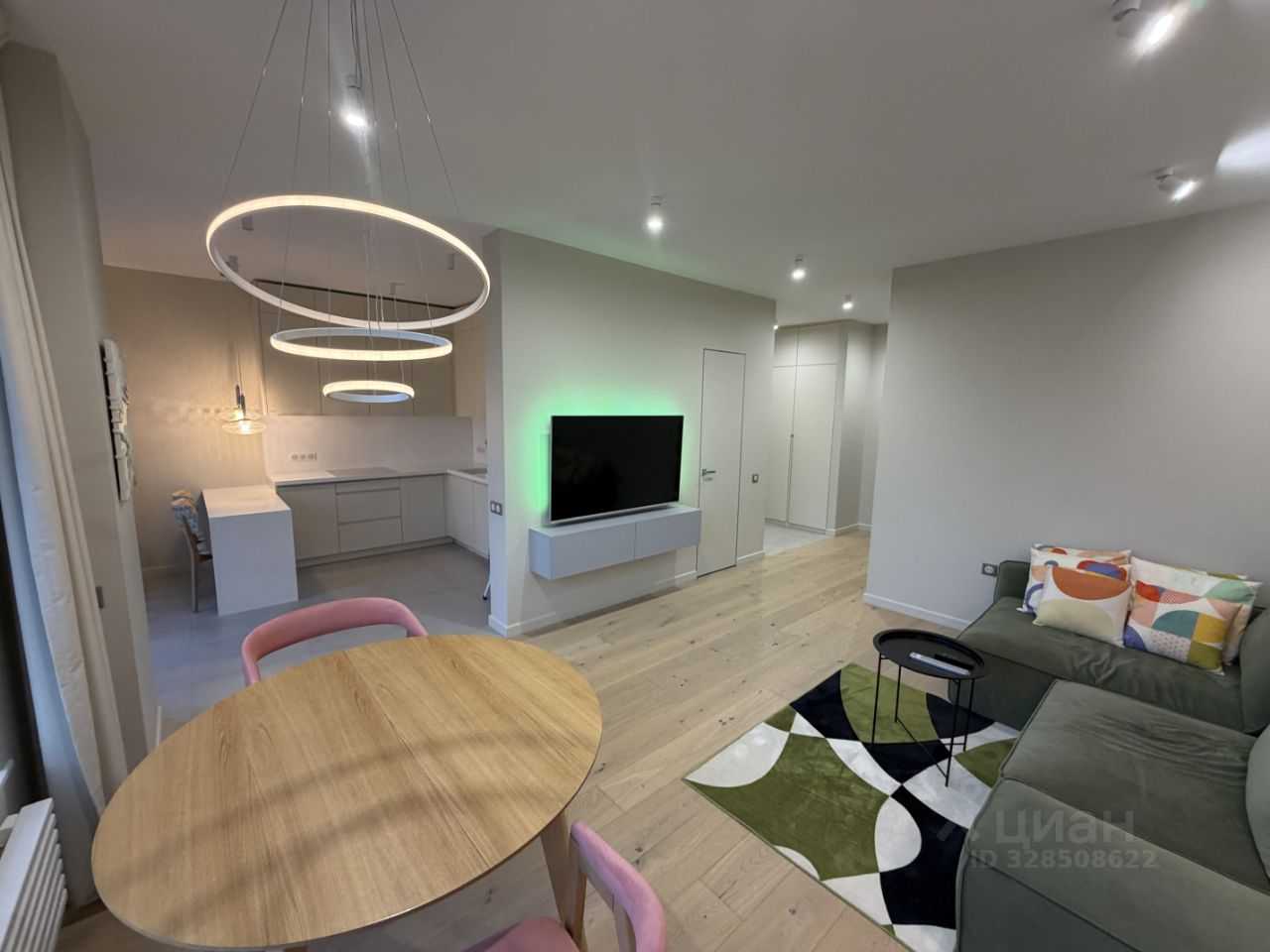 2-комнатная квартира, 57 м² — фотография 2