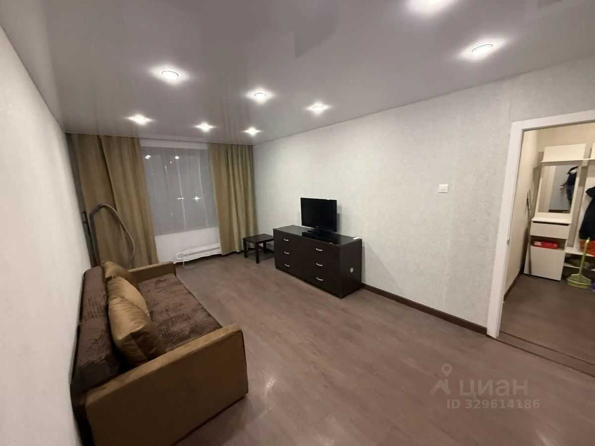 1-комнатная квартира, 32 м² — фотография 2