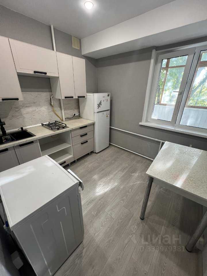 1-комнатная квартира, 32 м² — фотография 3
