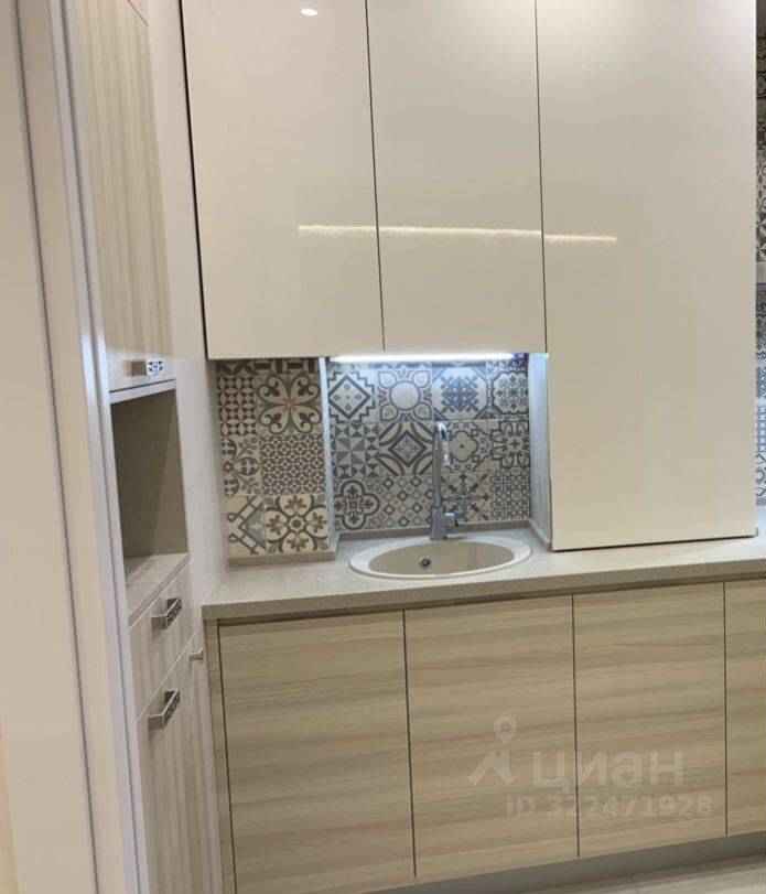 2-комнатная квартира, 55 м² — фотография 3