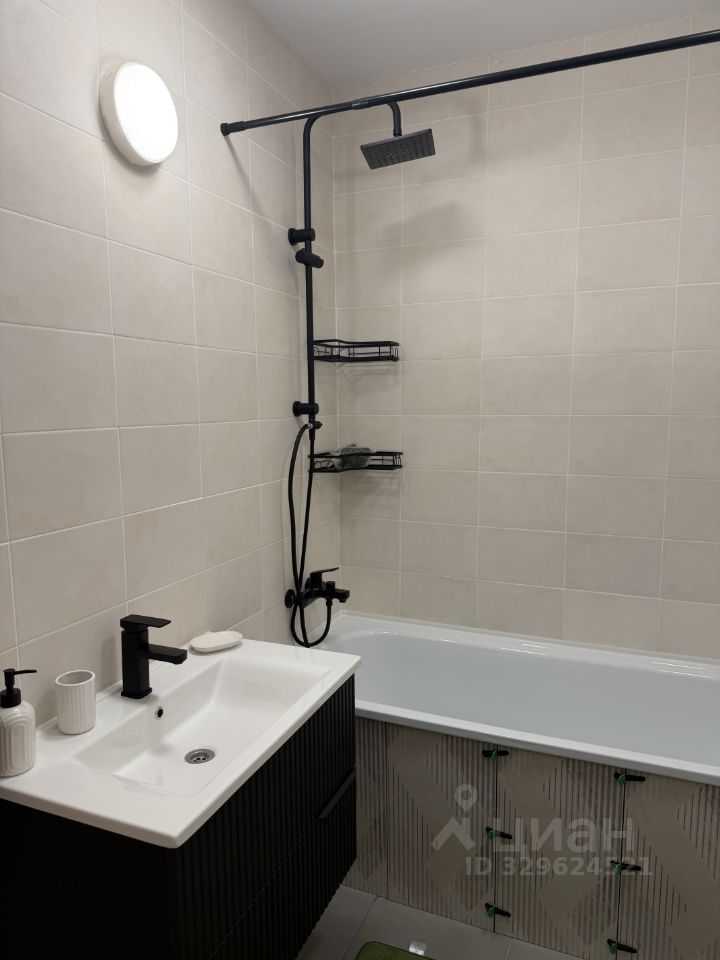 2-комнатная квартира, 62 м² — фотография 2