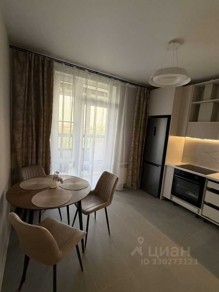 1-комнатная квартира, 47 м² — фотография 2