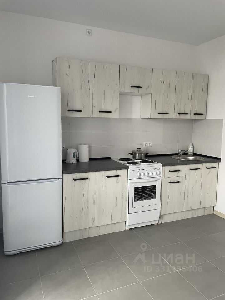 2-комнатная квартира, 70 м² — фотография 3