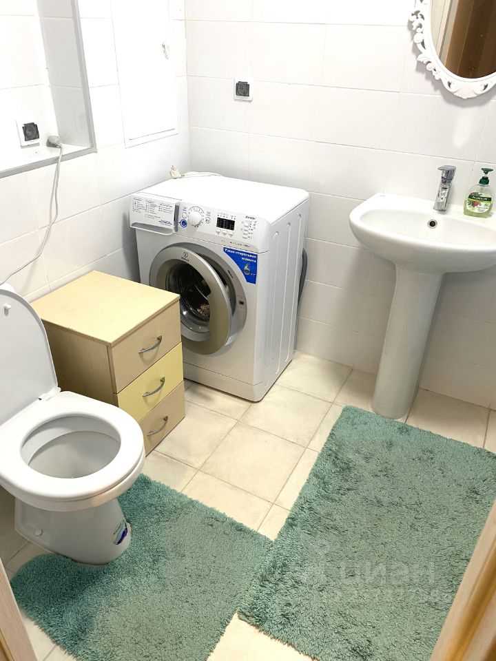 2-комнатная квартира, 65 м² — фотография 3