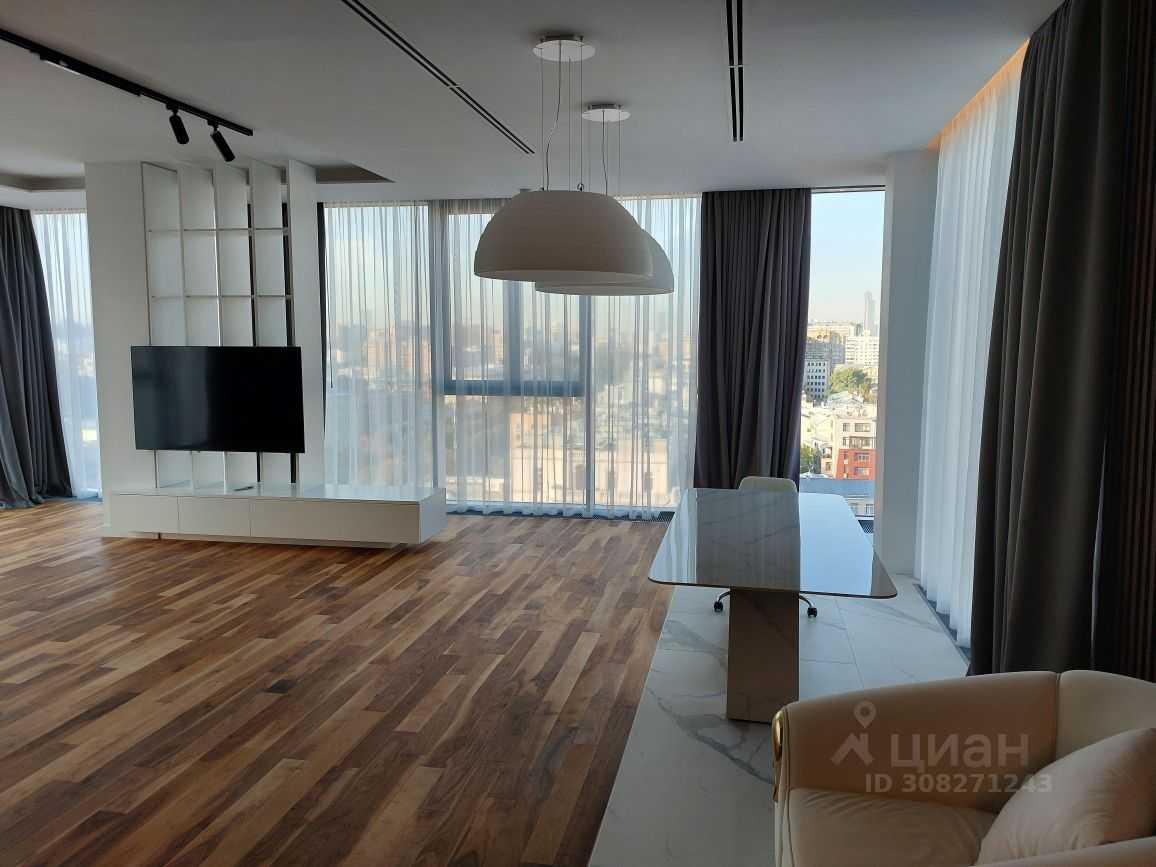 4-комнатная квартира, 185 м² — фотография 3
