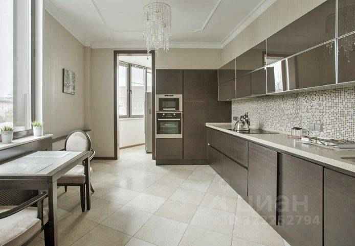 4-комнатная квартира, 155 м² — фотография 2