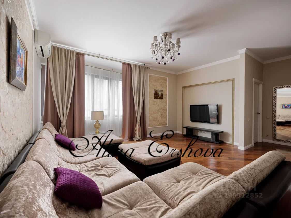 4-комнатная квартира, 130 м²