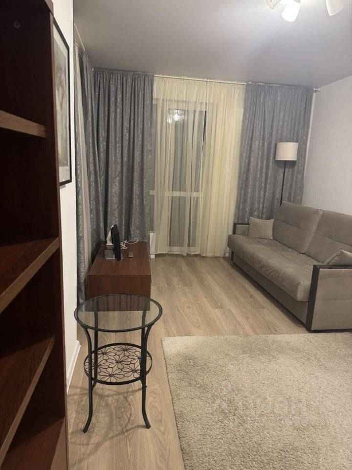 2-комнатная квартира, 62 м² — фотография 3