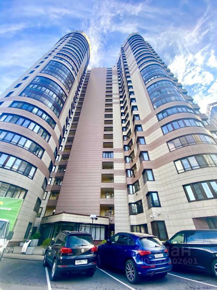 2-комнатная квартира, 70 м² — фотография 2