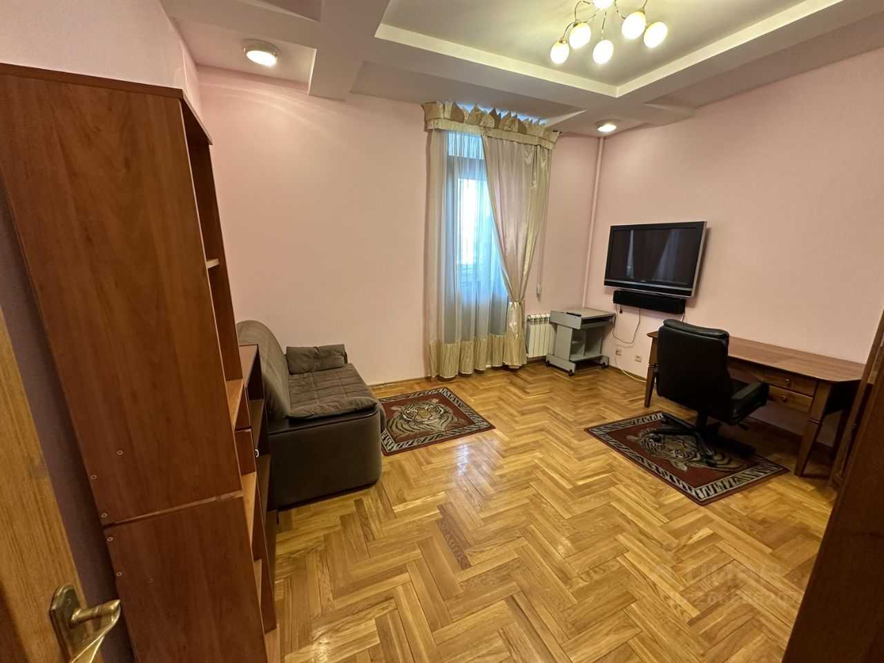 4-комнатная квартира, 100 м² — фотография 2
