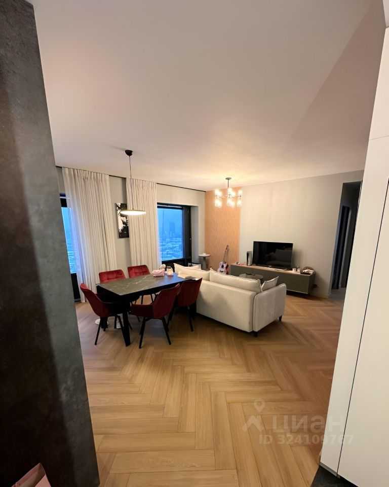 3-комнатная квартира, 70 м² — фотография 3