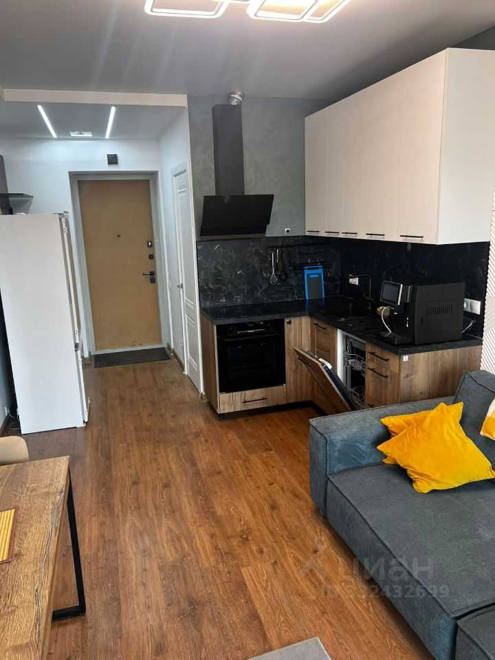 1-комнатная квартира, 42 м² — фотография 2