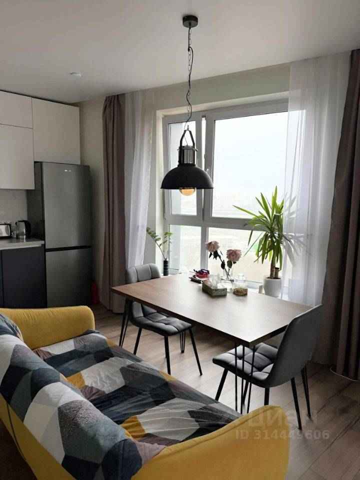 2-комнатная квартира, 54 м² — фотография 2