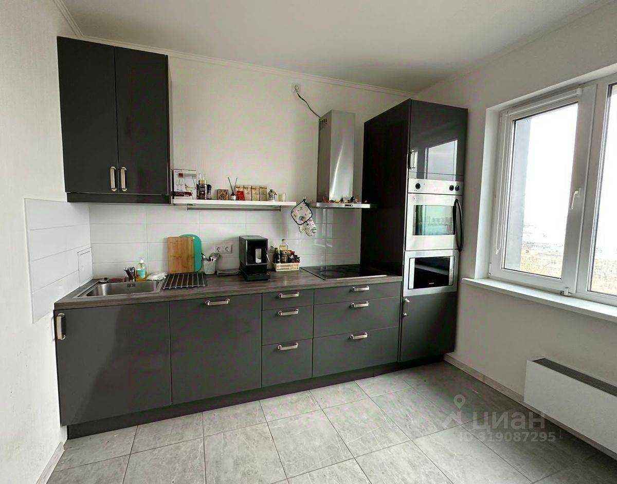 2-комнатная квартира, 63 м² — фотография 2