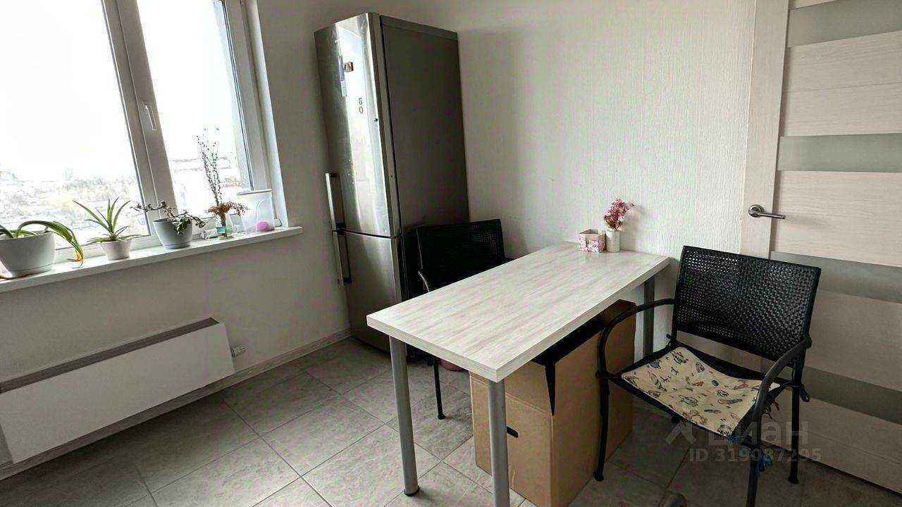 2-комнатная квартира, 63 м² — фотография 3