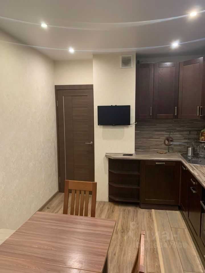 2-комнатная квартира, 65 м² — фотография 3