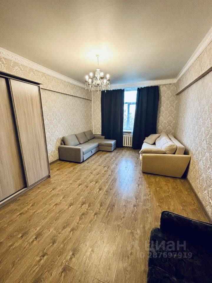 2-комнатная квартира, 75 м² — фотография 3