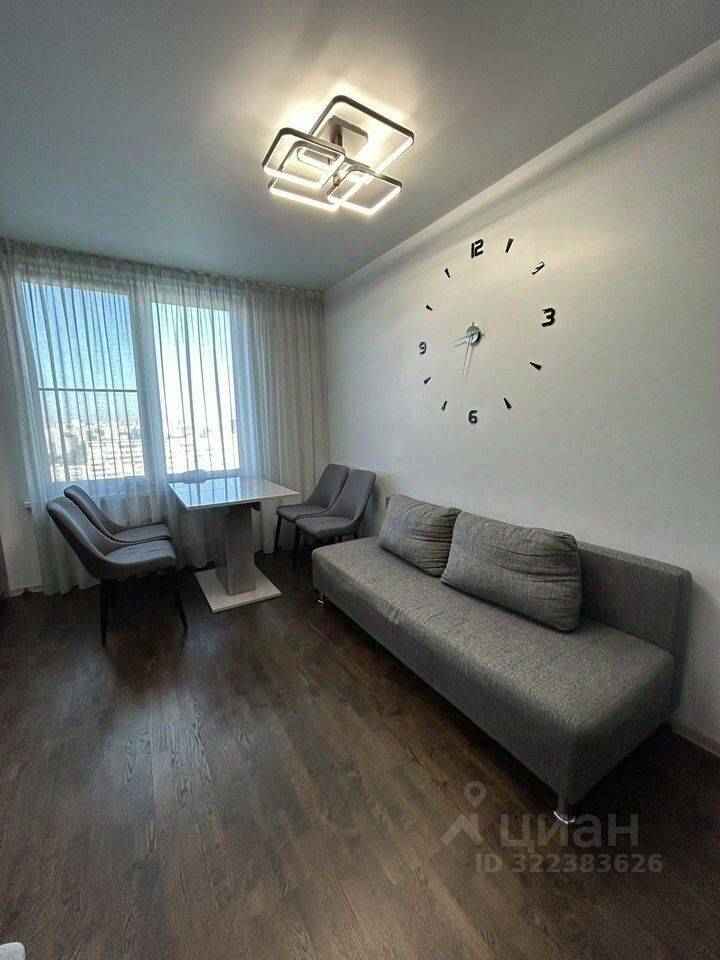 2-комнатная квартира, 70 м² — фотография 3