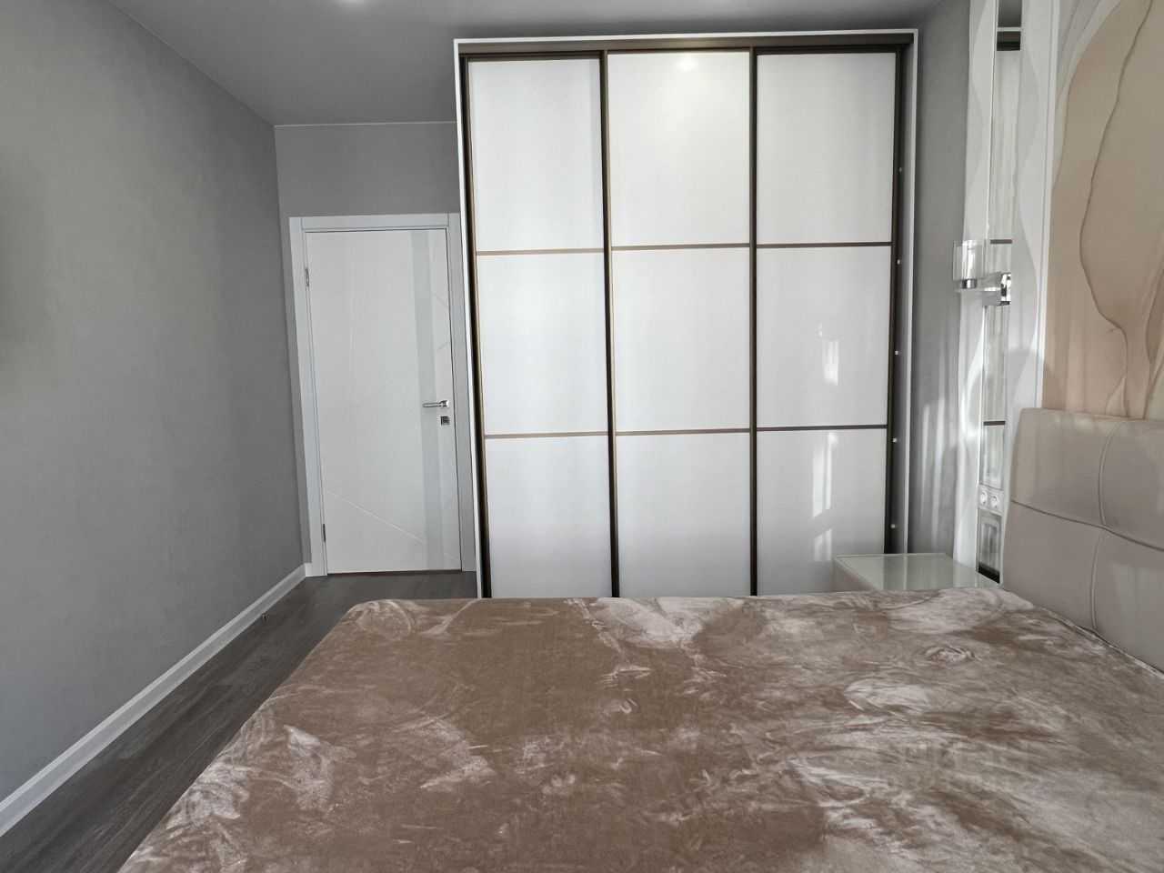 2-комнатная квартира, 65 м² — фотография 3