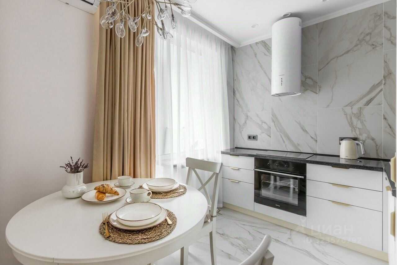 1-комнатная квартира, 38 м² — фотография 2