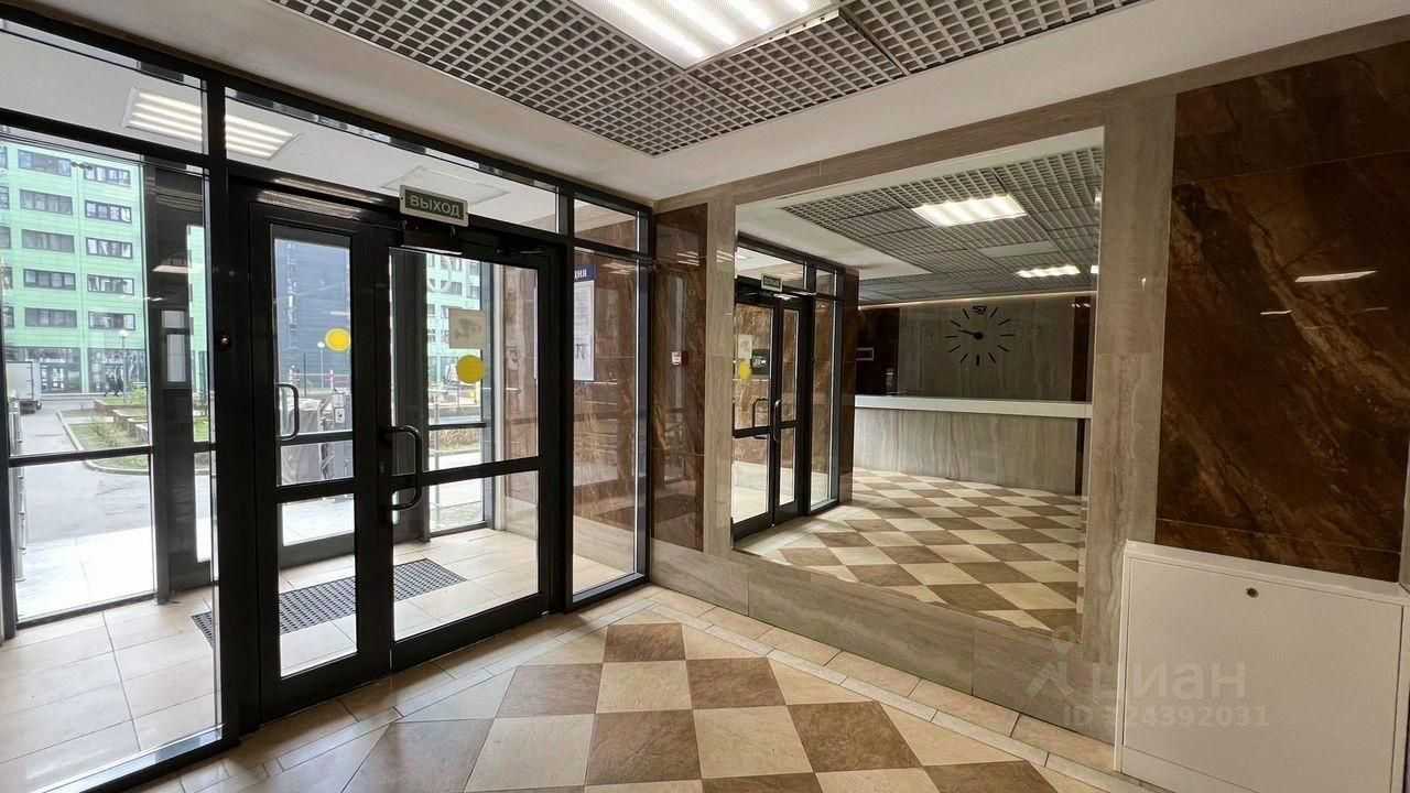 2-комнатная квартира, 55 м² — фотография 3