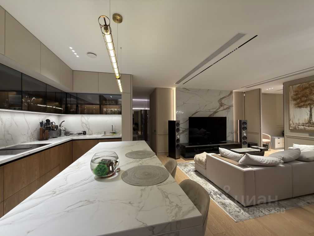 4-комнатная квартира, 170 м² — фотография 3