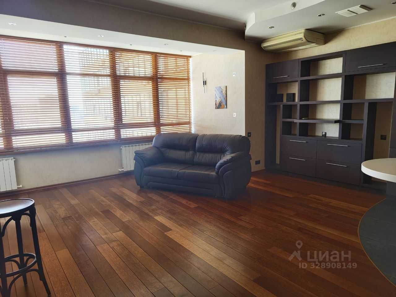 1-комнатная квартира, 52 м² — фотография 2