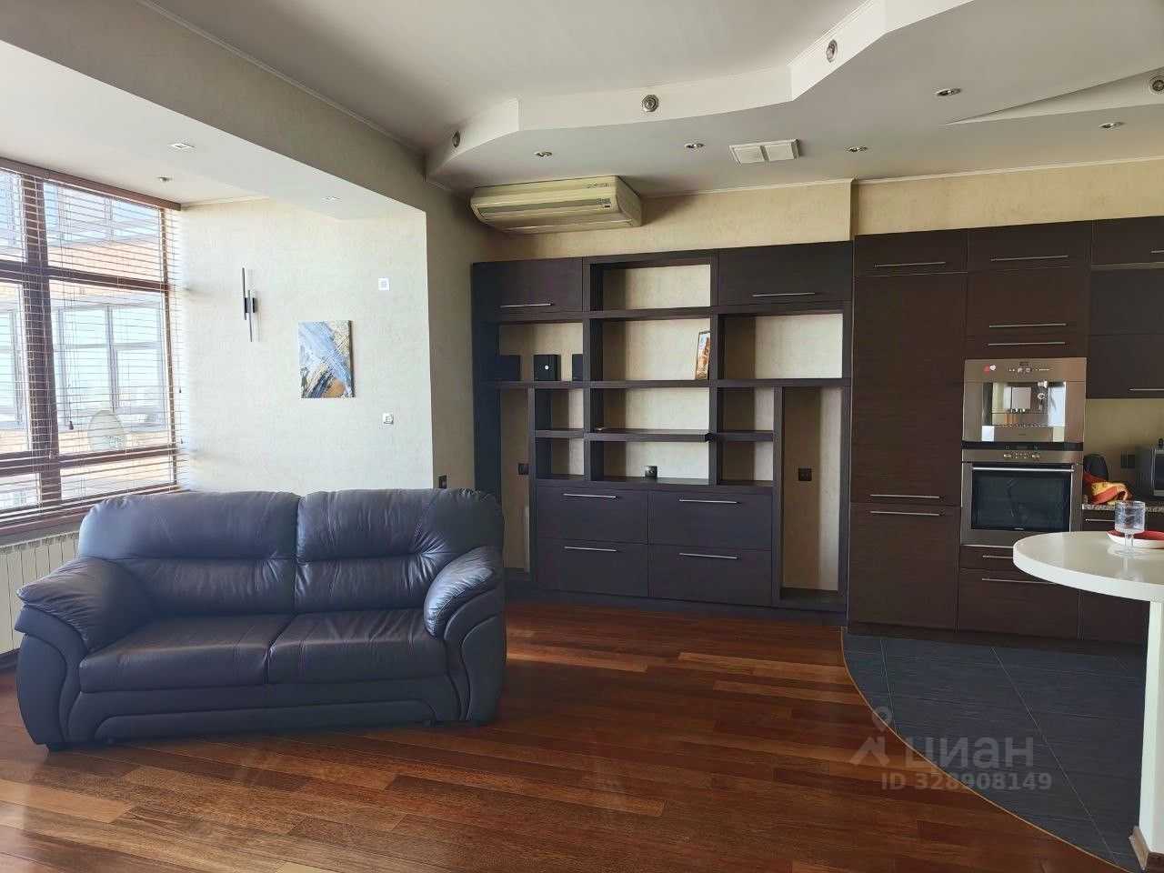 1-комнатная квартира, 52 м² — фотография 3