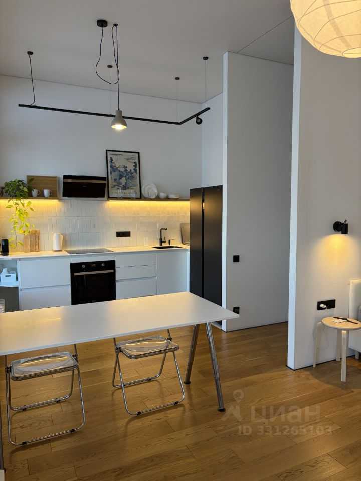 1-комнатная квартира, 50 м² — фотография 2