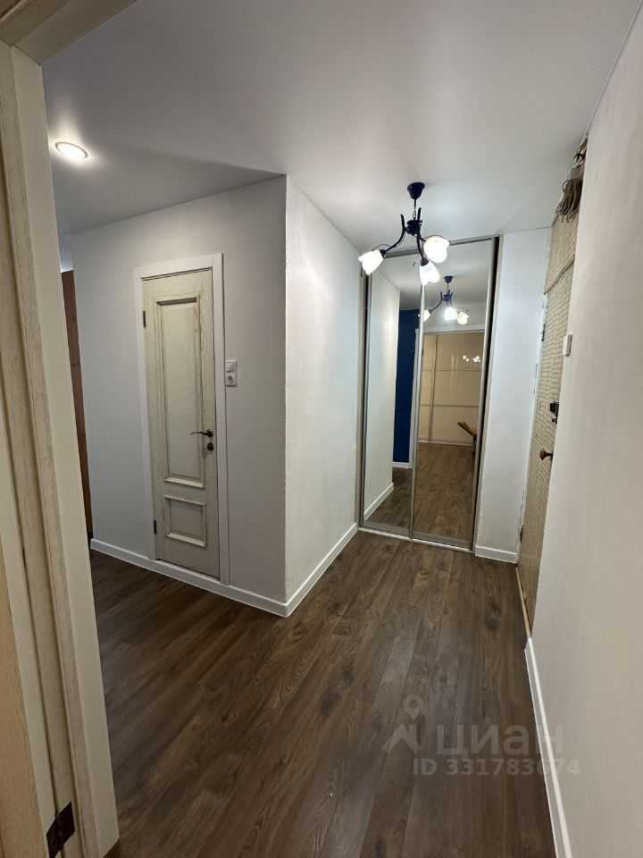 1-комнатная квартира, 35 м² — фотография 3
