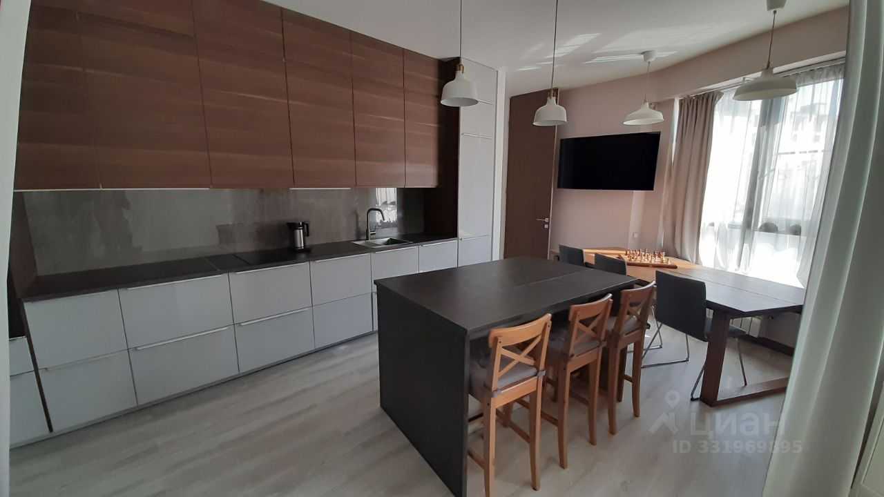 3-комнатная квартира, 90 м² — фотография 2
