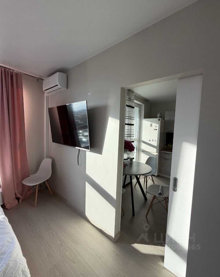 1-комнатная квартира, 37,5 м² — фотография 2