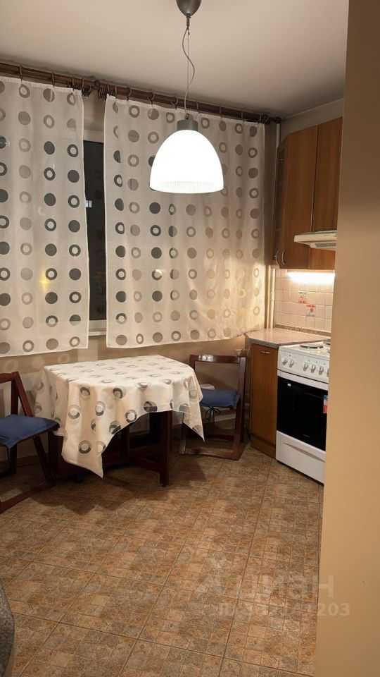 2-комнатная квартира, 57 м² — фотография 2