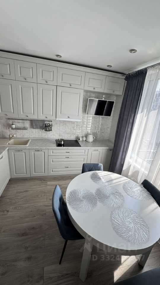 2-комнатная квартира, 67 м² — фотография 2