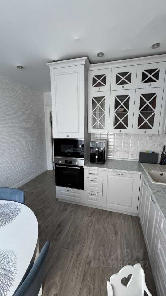 2-комнатная квартира, 67 м² — фотография 3
