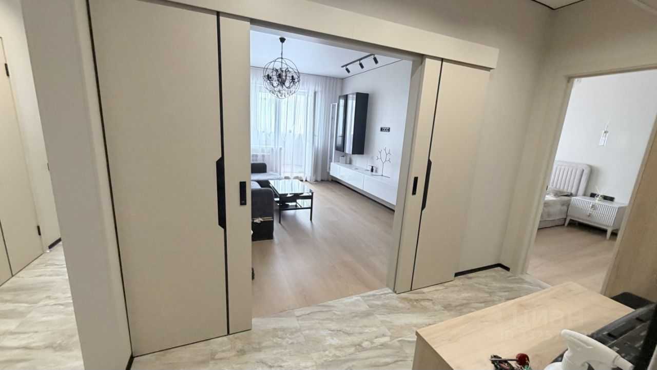 2-комнатная квартира, 55 м² — фотография 3
