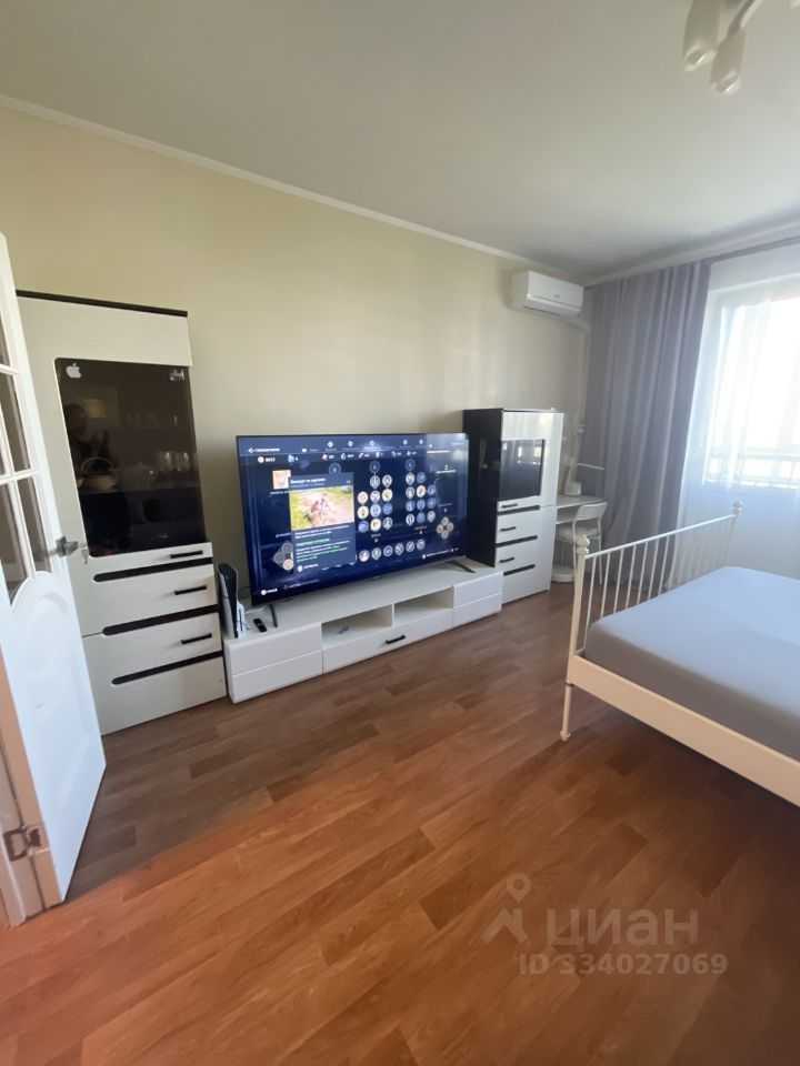 2-комнатная квартира, 56 м² — фотография 2