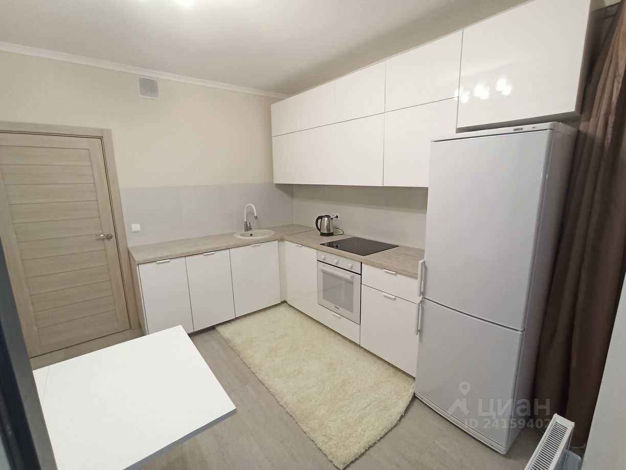 1-комнатная квартира, 42 м² — фотография 3