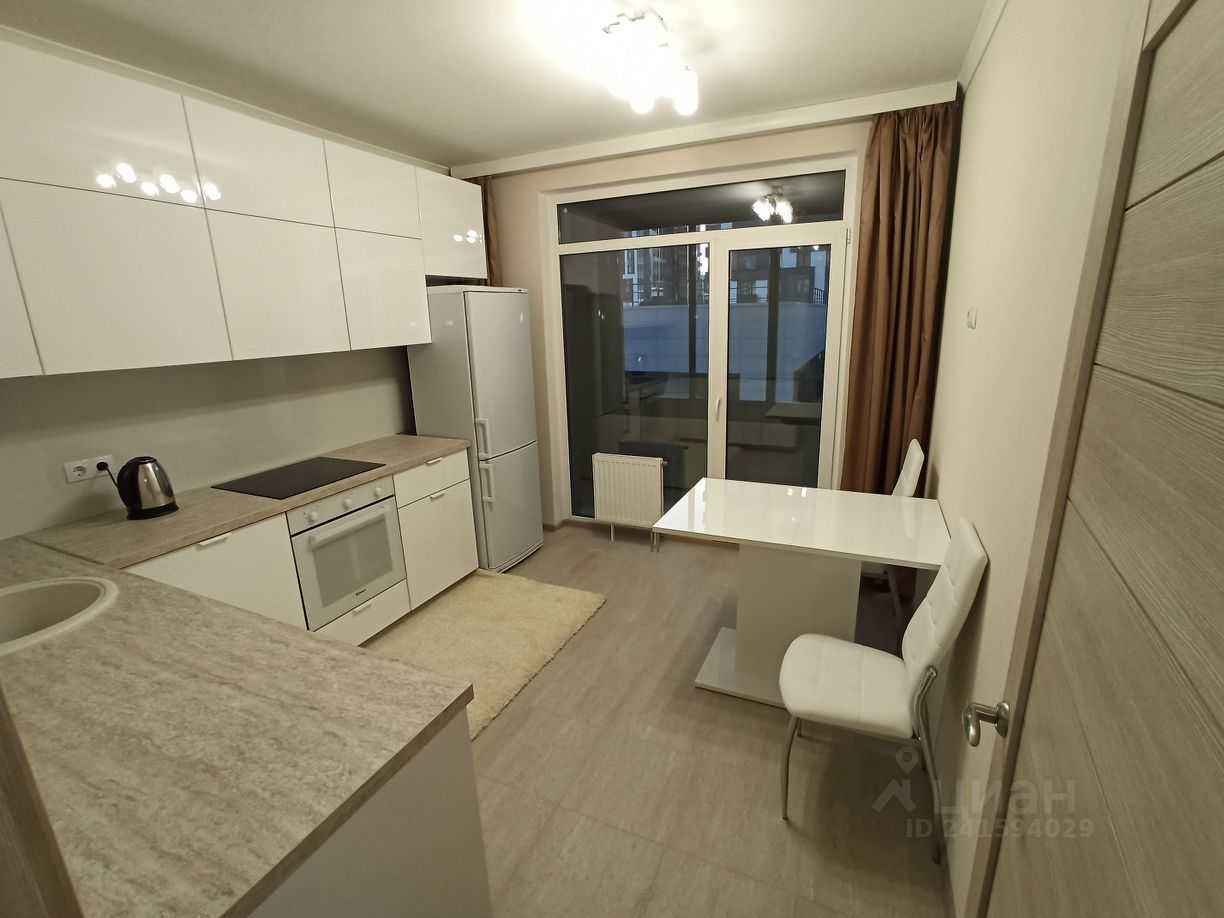 1-комнатная квартира, 42 м²