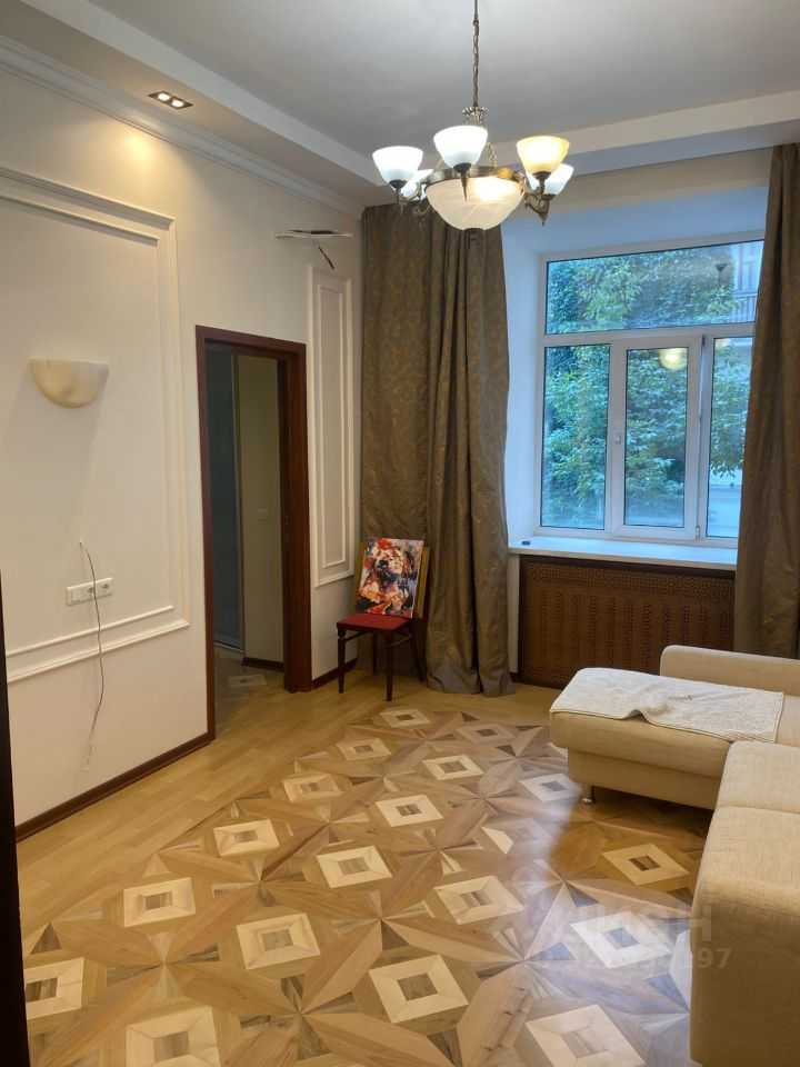 4-комнатная квартира, 107 м² — фотография 2
