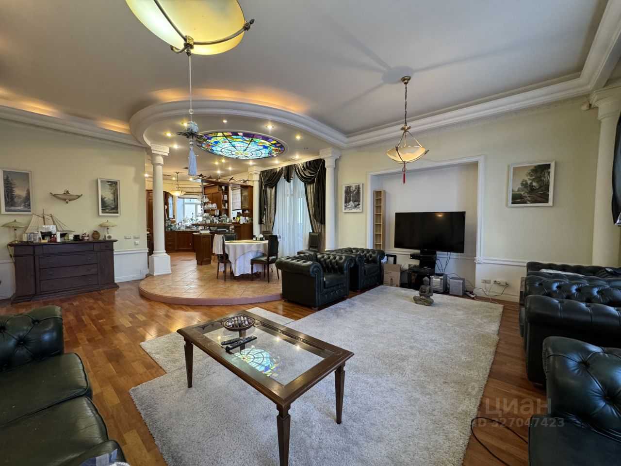 4-комнатная квартира, 135 м²